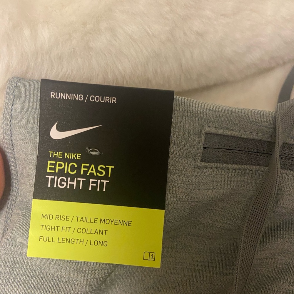 NWT!Nike Epic fast Mid-Rise Running Leggings - Picture 11 of 14